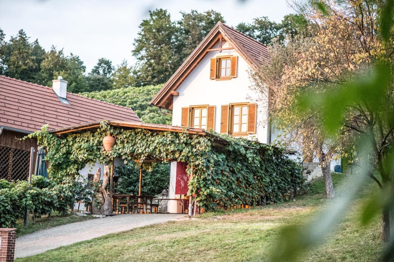 Wiener Kellerstoeckl - Das 13Er Eltendorf Extérieur photo